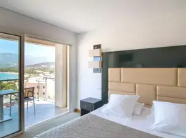 Réserver une chambre à Hotel Mariana à Calvi