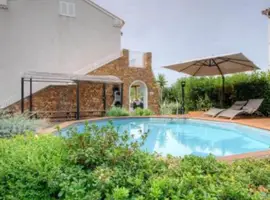 Réserver une chambre à A L'ombre Du Clocher à Calvi