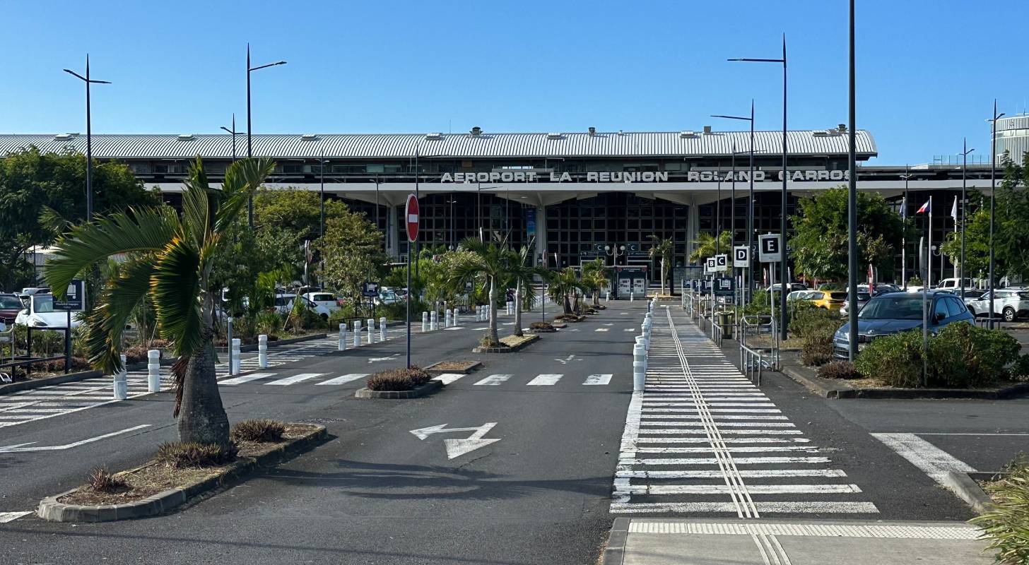 Aéroport Roland Garros - La Réunion