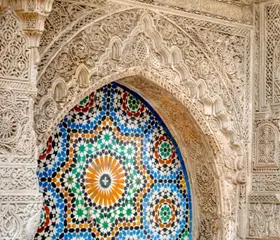 Réserver un vol pas cher Dole Fès et faites un séjour au Maroc