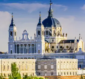Réserver un vol Montpellier Madrid pas cher et partez en vacances à Madrid