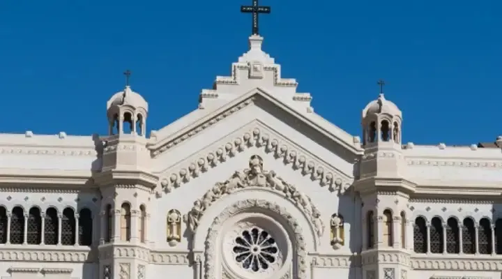 Billet d’avion pour Reggio de Calabre en italie, visite de la cathédrale Billet d’avion pour Reggio de Calabre en italie, visite de la cathédrale