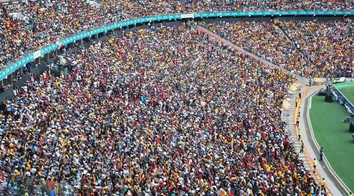 Un match au FNB Stadium de Johannesbourg Trouver un billet d'avion pas cher pour Johannesbourg et assister à un match au FNB Stadium en Afrique du Sud