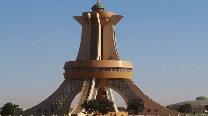 Le Monument des martyres à Ouagadougou Vol pas cher pour Ouagadougou, découverte du Monument des martyrs