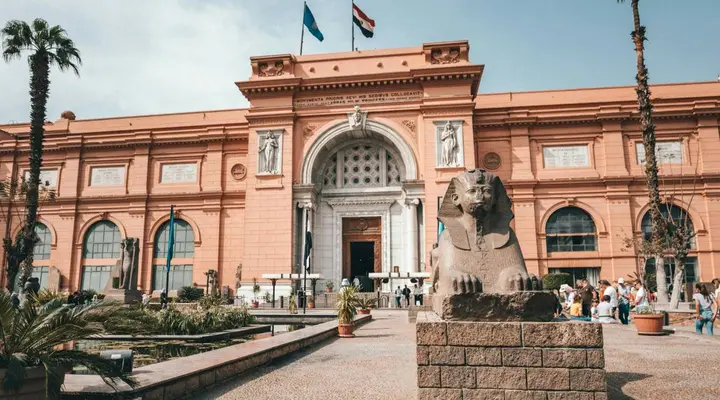 Embarquez pour Gizeh et visitez le musée égyptien du Caire Embarquez pour Gizeh et visitez le musée égyptien du Caire