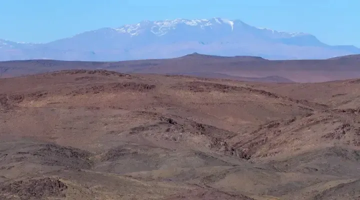 Voyage à Ouarzazate, admirez la vue sur les montagnes et le désert Marocain Voyage à Ouarzazate, admirez la vue sur les montagnes et le désert Marocain
