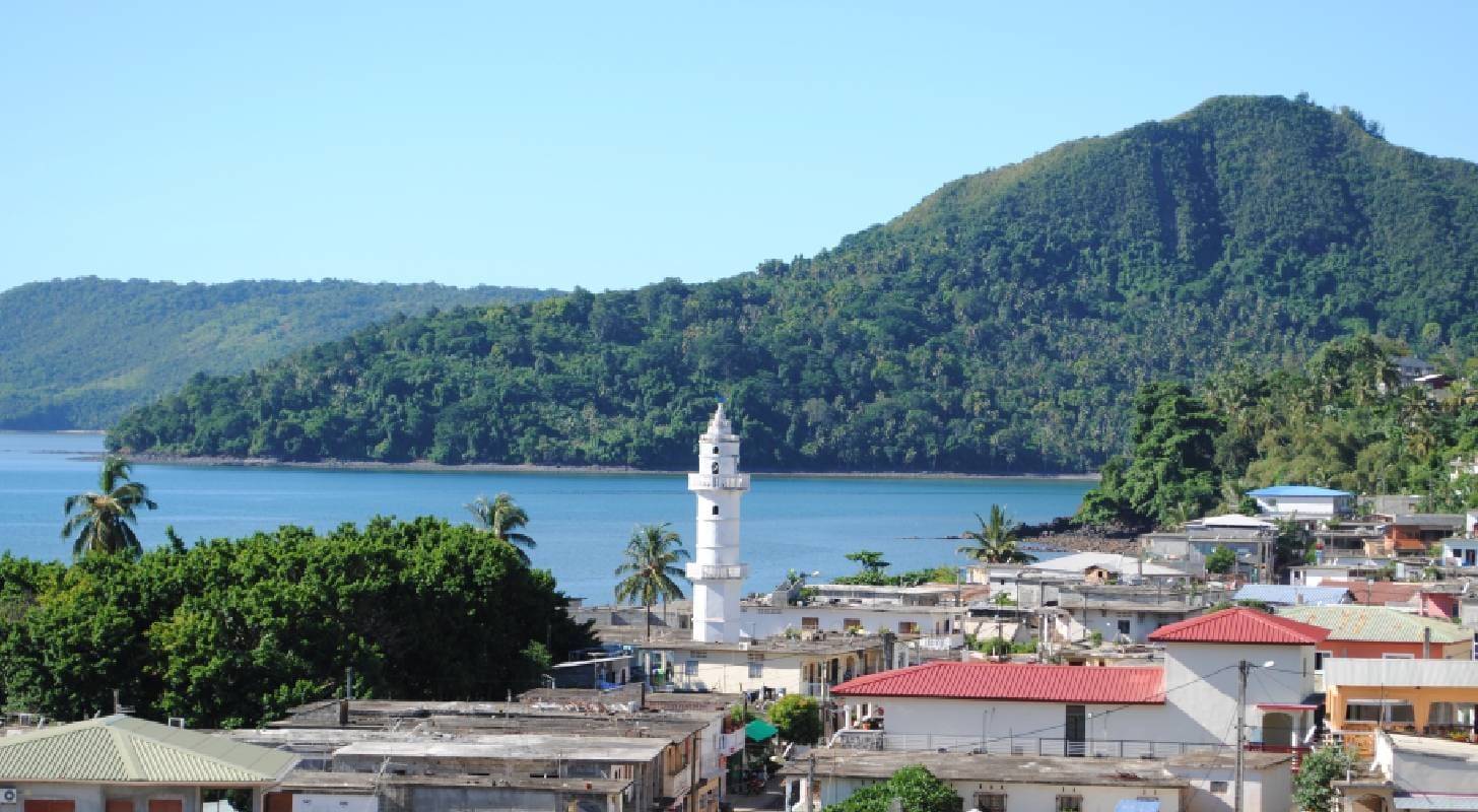 Réserver un vol pas cher pour Mayotte et découvrez Mamoudzou