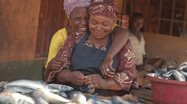Des marchandes de poissons aux marché d'Abuja Réserver un vol direct pour Abuja