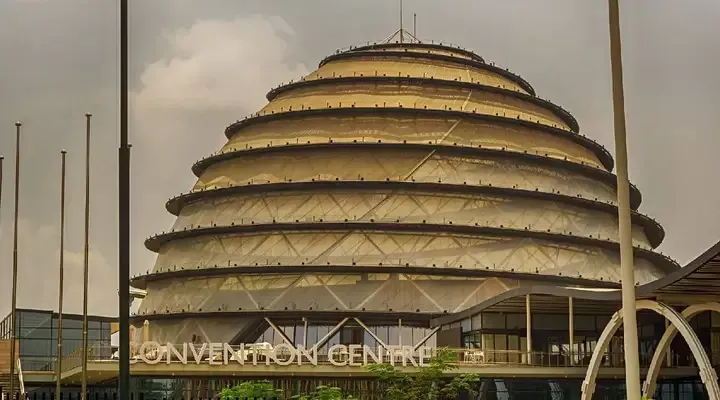 Le Centre des congrès de Kigali Billet d’avion pour Kigali, visite du Centre des congrès