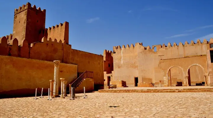 La Kasbah de Sfax Trouvez un vol pour Sfax au meilleur et découvrez la Kasbah de Sfax