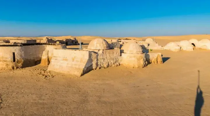 Les maisons troglodytes de Tozeur Partez en vacances en Tunisie et découvrez les maisons troglodytes de Tozeur