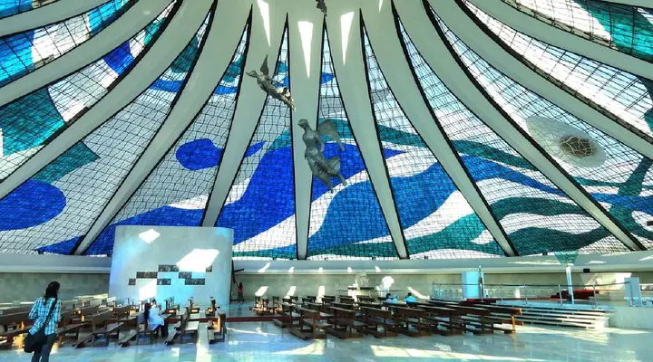 La cathédrale métropolitaine de Brasilia Partez en vacances à Brasilia
