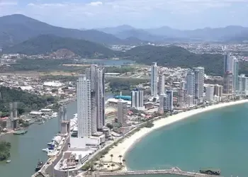 Billet d'avion pas cher Florianópolis Brésil