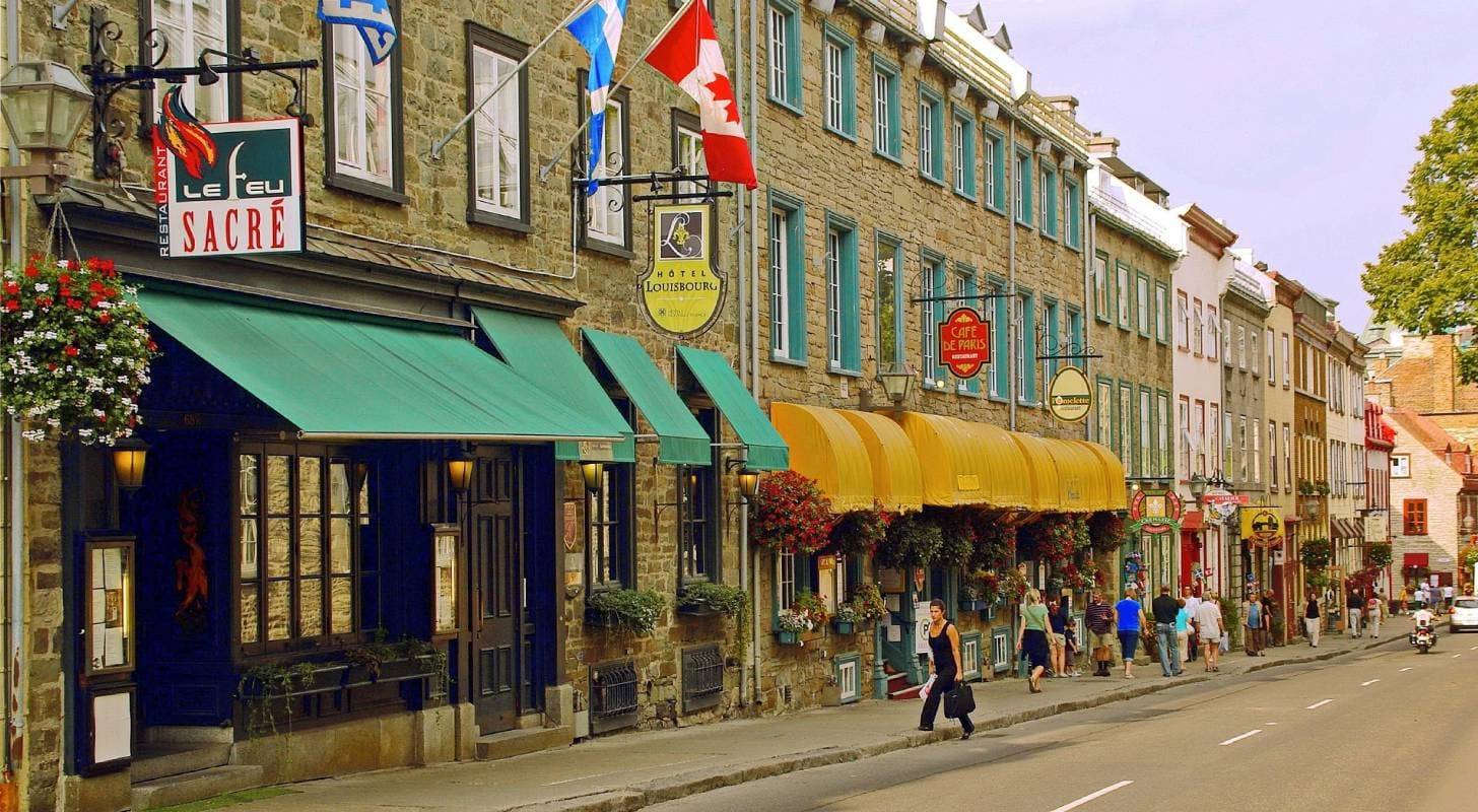 Réservez un vol direct pour Québec et découvrez le quartier du vieux Québec