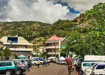 Achetez un billet d'avion pas cher pour les St Vincent et les Grenadines et découvrez Kingstown