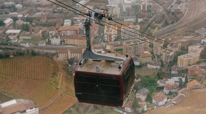 Téléphérique du Renon avec vues sur les Dolomites Visiter Bolzano en Italie