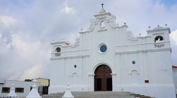 Vieille Ville de San Salvador Billet d'avion pas cher pour San Salvador