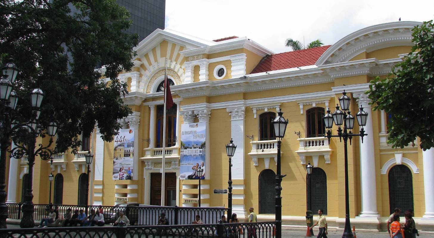 Vol vers Caracas, visite de la Maison jaune emblématique de la ville
