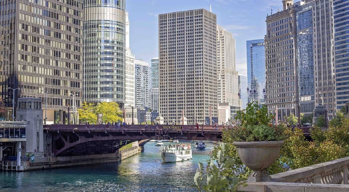 Réservez un vol pas cher pour Chicago et découvrez le Centre-ville de Chicago
