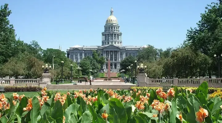 Le Bureau Municipal de Denver Achetez un billet d'avion pas cher pour Denver et partez dans en vacances dans le Colorado