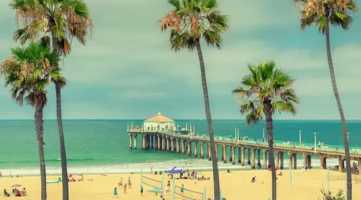 Les plages californiennes à Los Angeles Trouvez un vol pas cher pour Los Angeles et profitez des plages californiennes