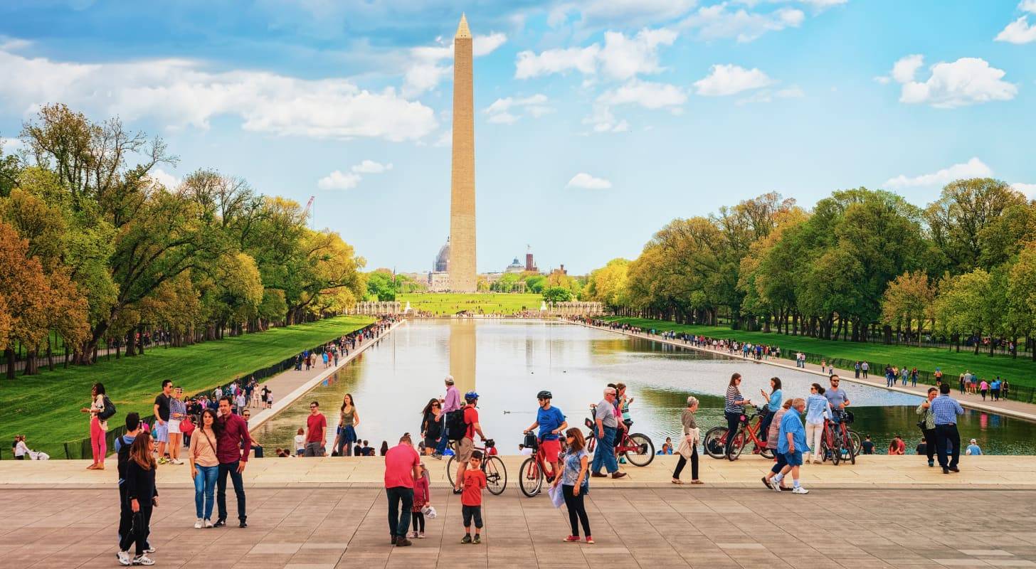 Trouvez un vol pas cher pour Washington et visiter le Washington Monument 