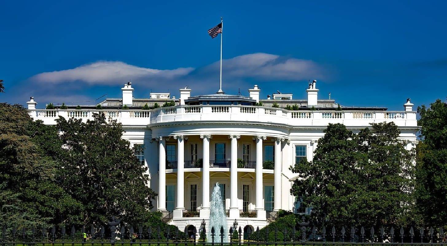 Prenez un billet d'avion pas cher pour Washington et allez admirer la la Maison Blanche 