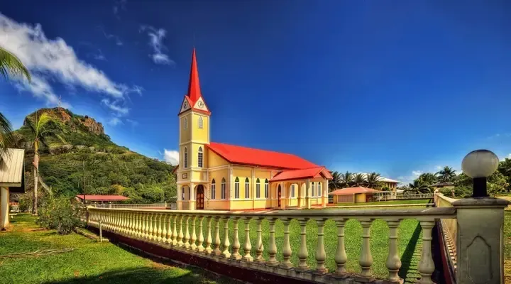 Le Temple protestant d'Uturoa sur Raiatea Billet d’avion pour Raiatea, visite du temple protestant d’Uturoa