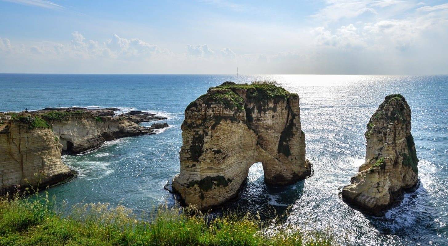 Vol pas cher pour Beyrouth, vue spectaculaire sur le Rocher Al Raouché