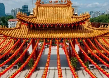 Voyage à Kuala Lumpur, visite du Temple Thean Hou dans la capitale malaisienne