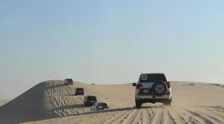 Vol pas cher pour Doha, circuit en 4x4 dans le désert qatari Vol pas cher pour Doha, circuit en 4x4 dans le désert qatari