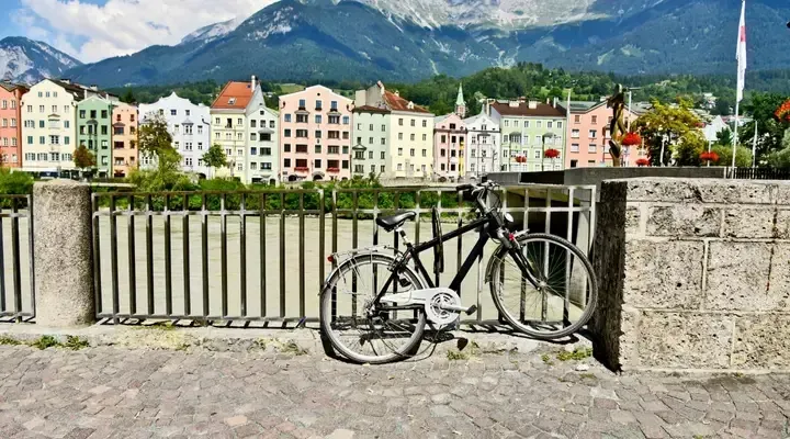 Réservez un vol pas cher pour l’Autriche avec les Alpes en toile de fond Réservez un vol pas cher pour l’Autriche avec les Alpes en toile de fond