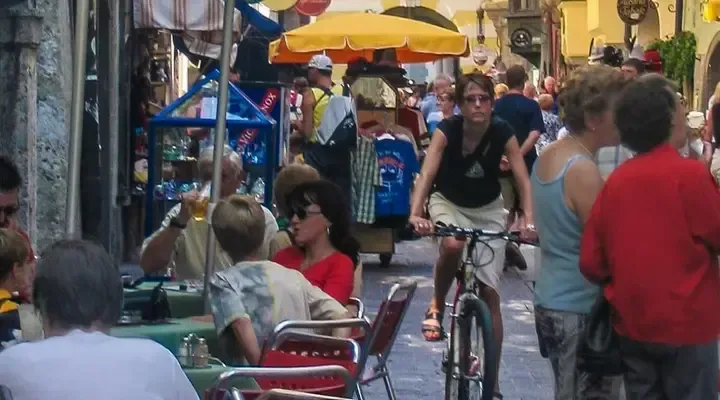 Réservez un vol pour Innsbruck au meilleur prix et flânez dans la vielle ville Réservez un vol pour Innsbruck au meilleur prix et flânez dans la vielle ville