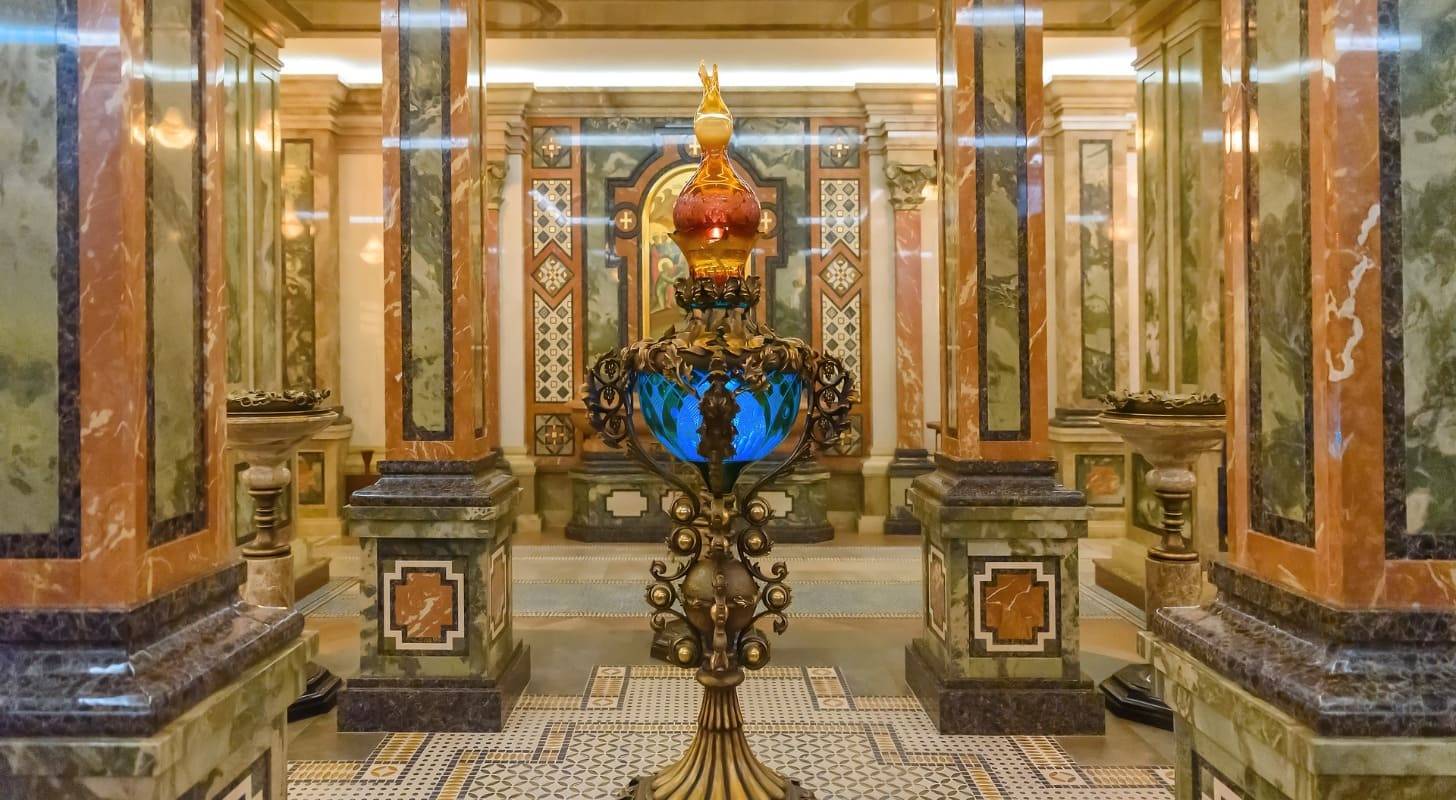 Visitez l'église orthodoxe de Minsk, réservez votre voyage en Biélorussie au meilleur prix