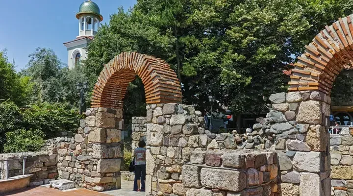 Un site archéologique près de Burgas Vol pas cher pour Bourgas, découvrez un site archéologique unique