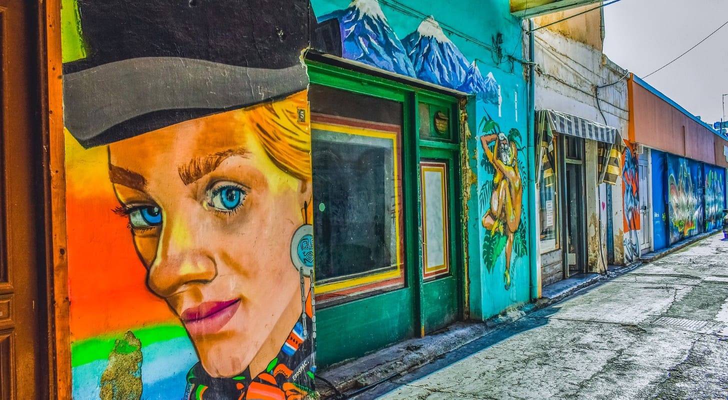 Voyage à Larnaca en Albanie, découvrez le street art local
