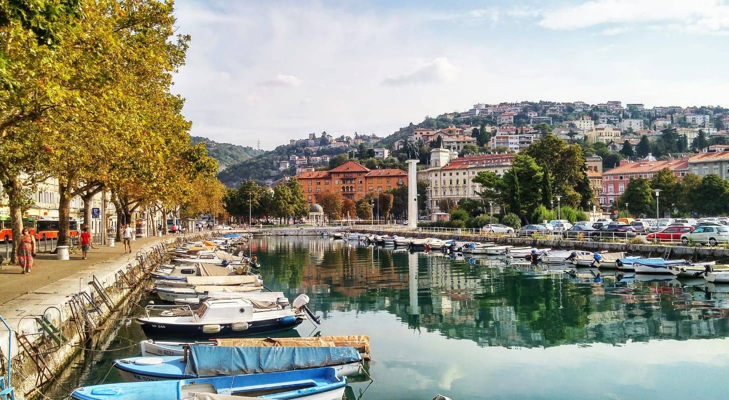 Vol pas cher pour Rijeka, découvrez le port animé en Croatie