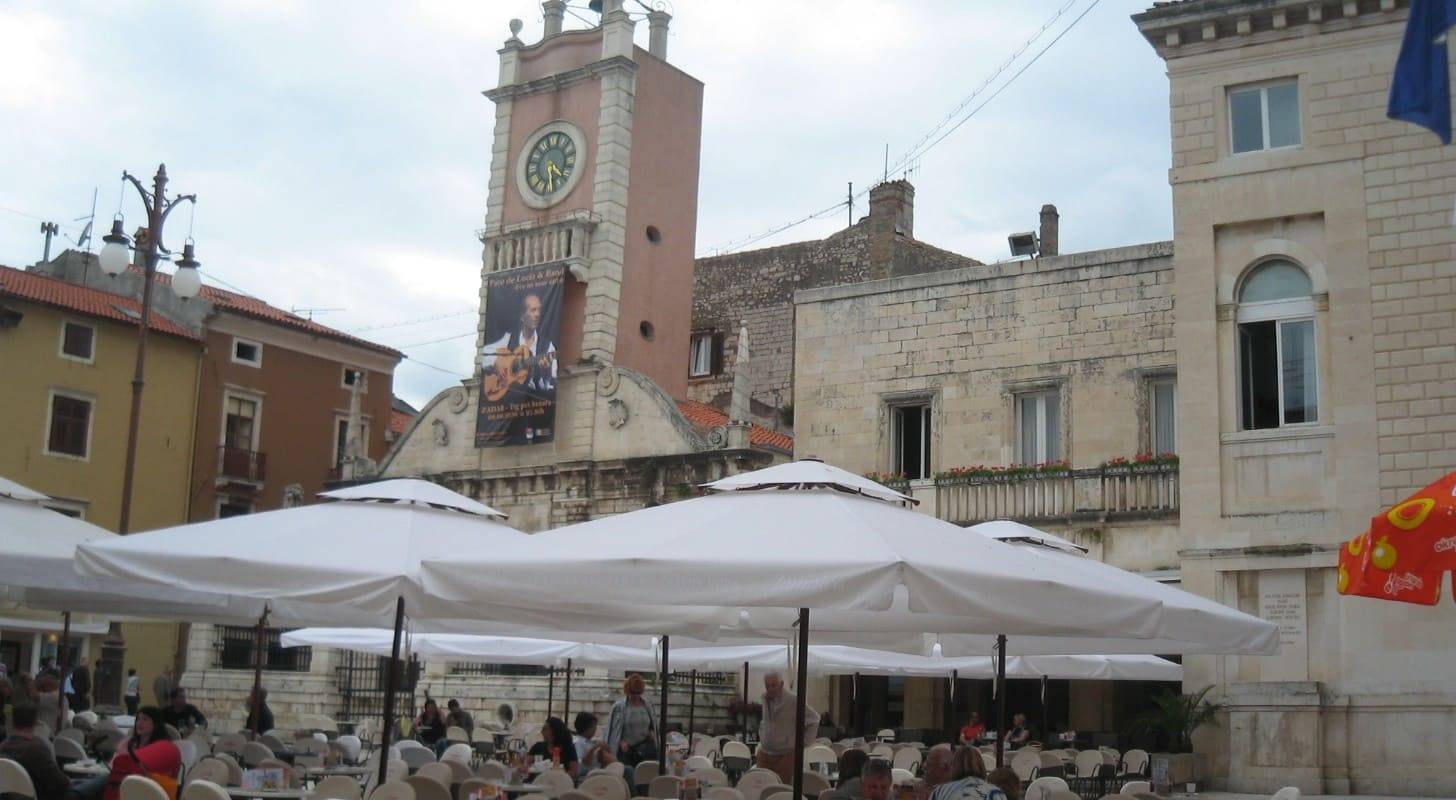 Trouvez un billet d’avion au meilleur prix pour Zadar et flânez sur la People’s Square