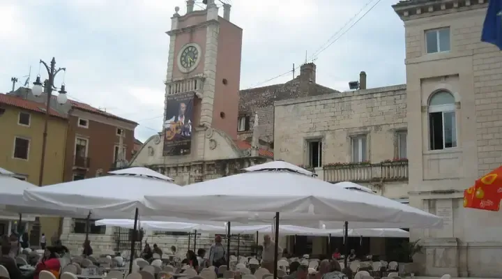 Trouvez un billet d’avion au meilleur prix pour Zadar et flânez sur la People’s Square Trouvez un billet d’avion au meilleur prix pour Zadar et flânez sur la People’s Square