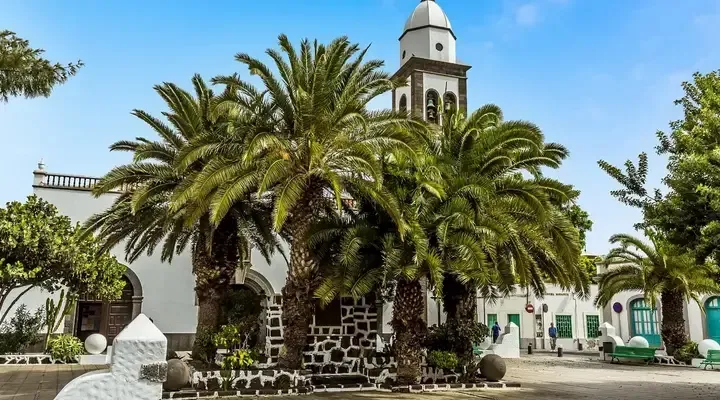 Église San Gines Trouvez un billet d'avion pas cher pour Lanzarote et visitez Arrecife