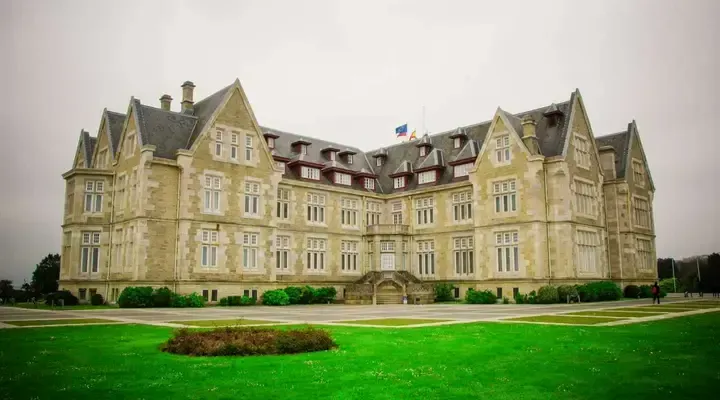 Les Jardines de Piquío de Santander Flânez dans les Jardines de Piquío, réservez votre voyage au meilleur prix pour Santander