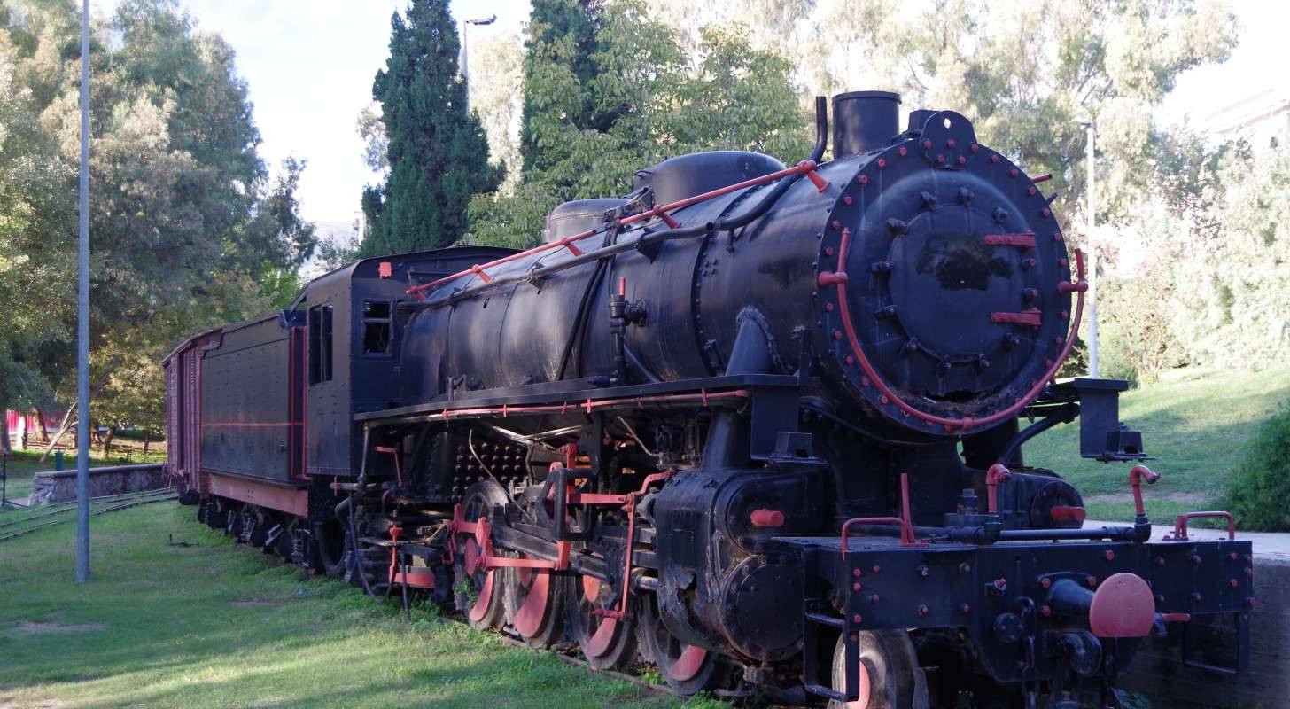 Trouvez un billet d’avion au meilleur prix pour la Grèce et explorez le Municipal Railway Park de Kalamata