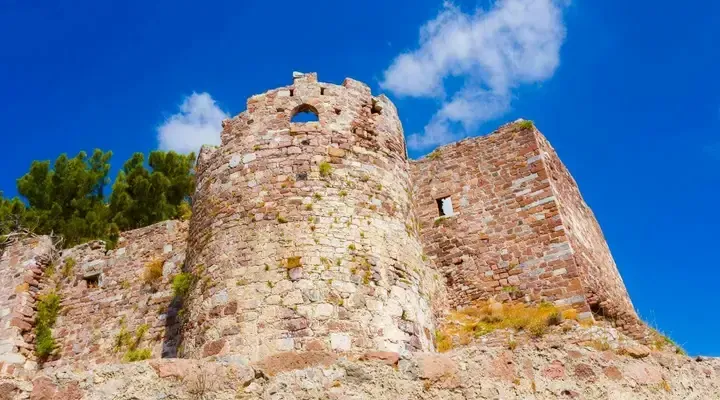 Château de Mytilène Vol pas cher Grèce, découvrez le château de Mytilène