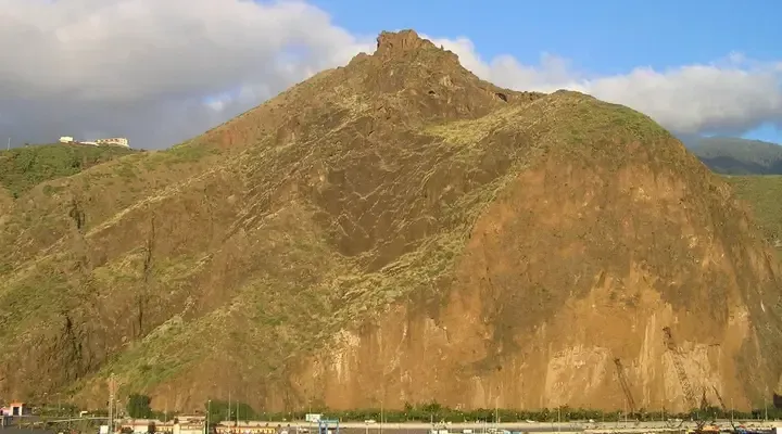 La Caldereta près de Santa Cruz Goûtez à la caldereta à Santa Cruz de la Palma, réservez votre voyage au meilleur prix pour Santa Cruz de la Palma