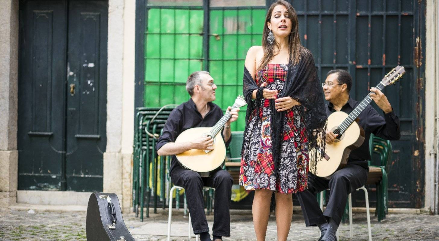 Voyage en Europe : découvrez Lisbonne et vivez une soirée typique avec du Fado