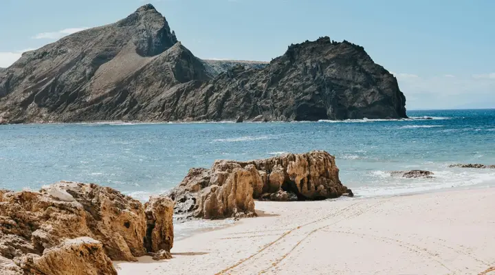 Plage de Porto Santo Voyage au Portugal sur les plages de sable doré