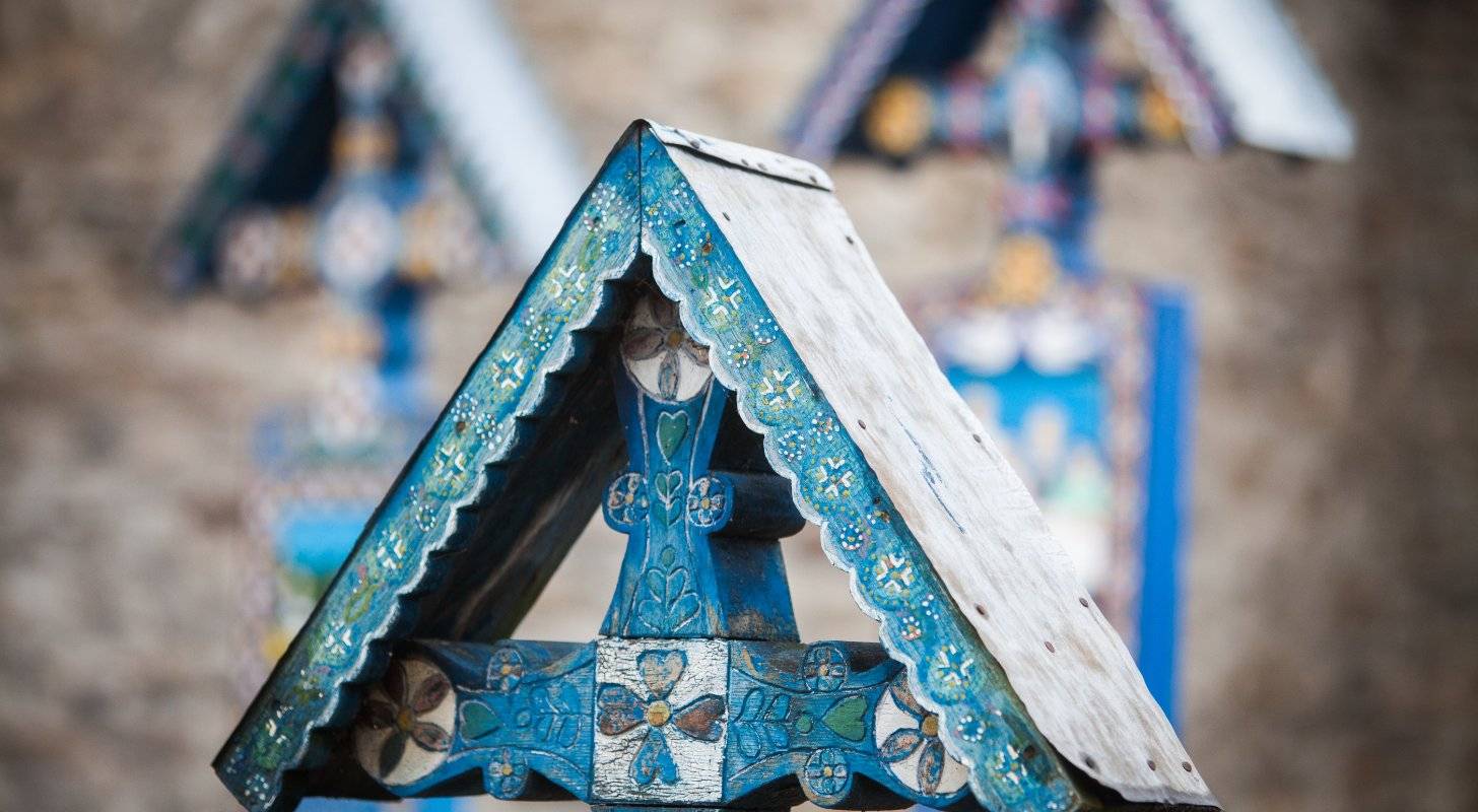 Billet d’avion Baia Mare et visite du cimétière joyeux de Sapanta