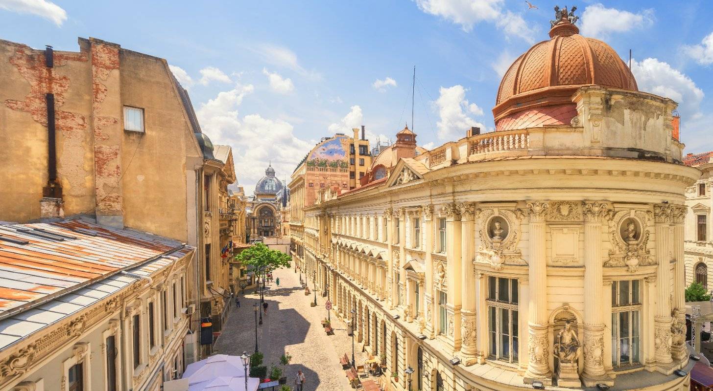Vol pas cher pour Bucarest, flânez dans la vieille ville