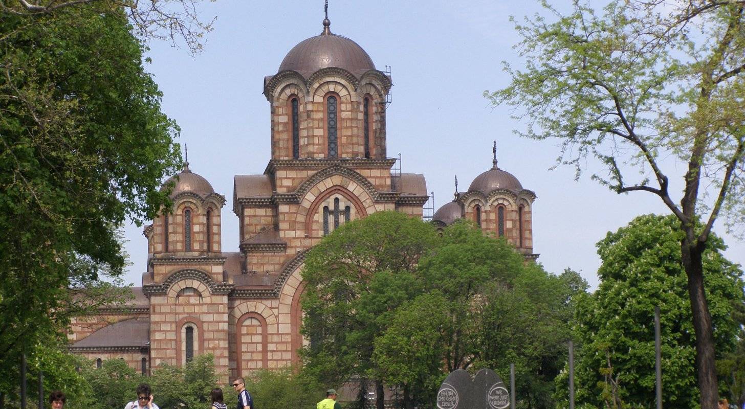Billet d’avion pour partir visiter l’église Saint-Marc à Belgrade