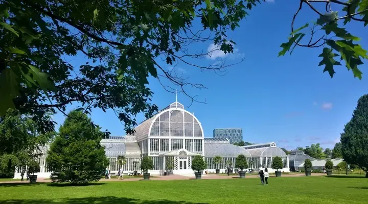 Vue des serres du jardin botanique de Göteborg Vue des serres du jardin botanique de Göteborg